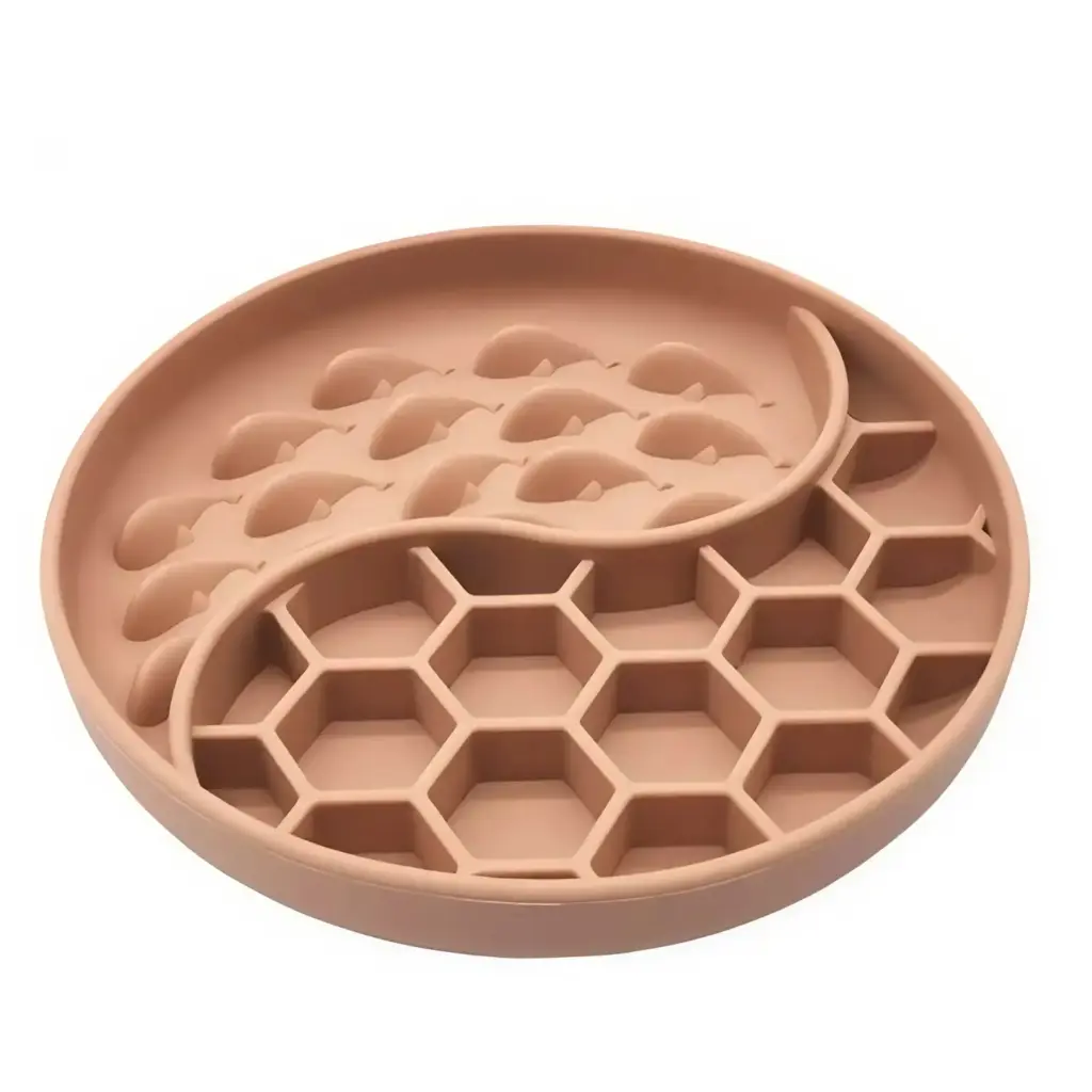 Schleckmatte für Katzen mit Fischmuster